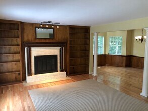 5001 N Rhett Ave in North Charleston, SC - Building Photo - Building Photo