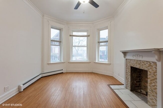 4411 S Wells St, Unit #1 in Chicago, IL - Building Photo - Building Photo