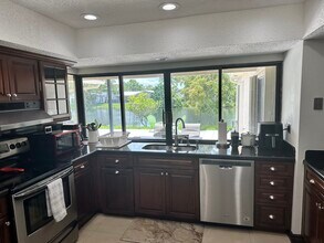 10404 NW 5th Mnr in Plantation, FL - Foto de edificio - Building Photo