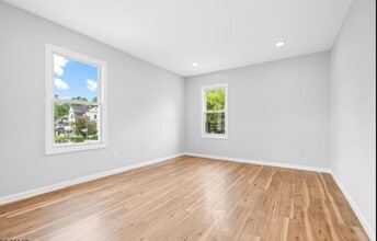 87 Isabella Ave in Newark, NJ - Building Photo - Building Photo