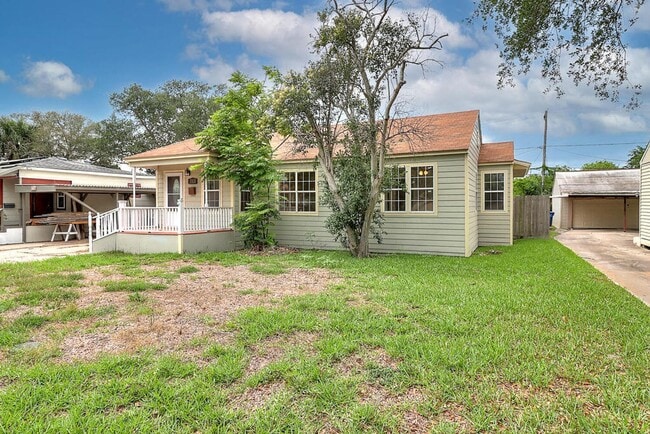 722 Ralston Ave in Corpus Christi, TX - Building Photo - Building Photo