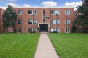 2709 Park Ave S Apartments