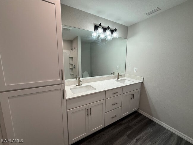 property at 605 NW 25th St