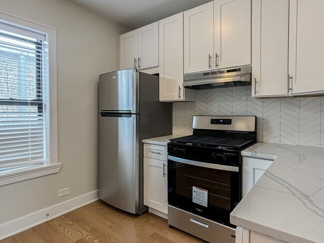 4604 N Winchester Ave, Unit 3-C in Chicago, IL - Building Photo - Building Photo