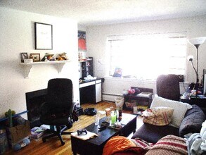 50 Evergreen St, Unit 27 in Boston, MA - Building Photo - Building Photo