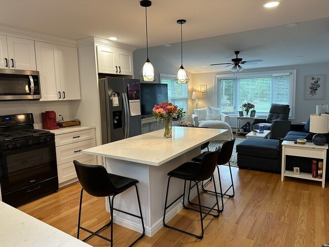 property at 142 Main St