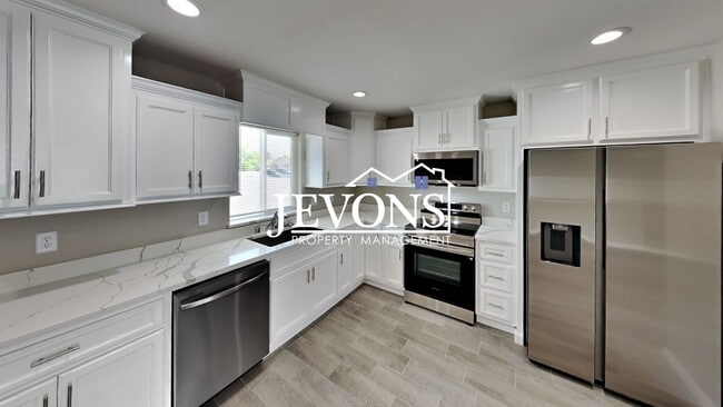 property at 1604 Rock Ave