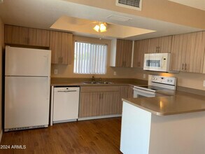 2736 W Junquillo Cir in Mesa, AZ - Building Photo - Building Photo