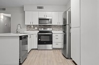 Sedona Ridge Apartment Homes in Las Vegas, NV - Building Photo - Building Photo