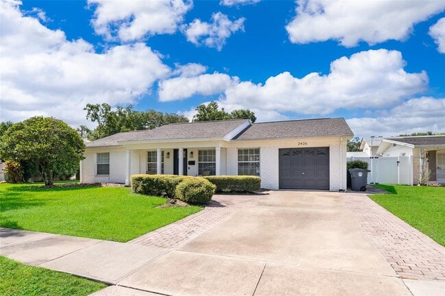 2426 Whitehall Cir in Winter Park, FL - Building Photo - Building Photo