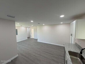 208 Kraft Ave in Panama City, FL - Building Photo - Building Photo