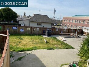 809 W 2nd St in Antioch, CA - Building Photo - Building Photo