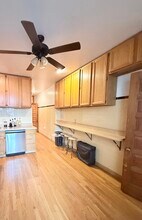 2123 N Seminary Ave in Chicago, IL - Foto de edificio - Building Photo