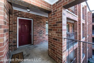 331 9th Ave Dr NE-Unit -01-20 in Hickory, NC - Building Photo - Building Photo