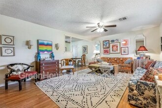 812 SE H St in Bentonville, AR - Building Photo - Building Photo