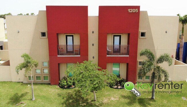 1205 E Daffodil Ave in McAllen, TX - Building Photo - Building Photo