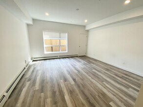 10720-178 78 Ave NW in Edmonton, AB - Building Photo - Building Photo