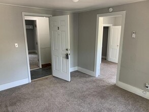 201 S Lowry St in Stillwater, OK - Building Photo - Building Photo