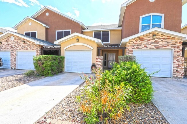 2619 San Isidro Pkwy in Laredo, TX - Building Photo - Building Photo