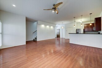 1161 Eden Park Ln in Houston, TX - Building Photo - Building Photo