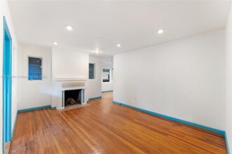 4101 NW 11th Ct in Miami, FL - Building Photo - Building Photo