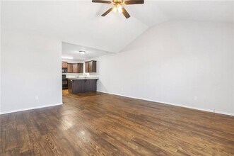 103 Foxglove St in Centerton, AR - Building Photo - Building Photo