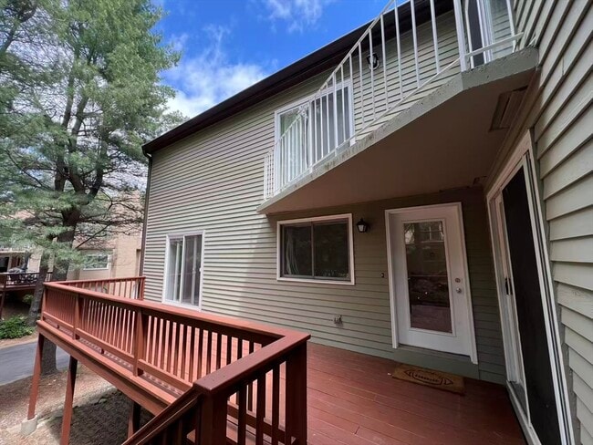 property at 194 Captain Eames Cir