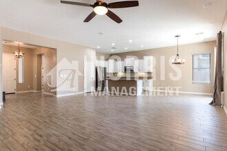 115 W Blue Lagoon Dr in Casa Grande, AZ - Building Photo - Building Photo