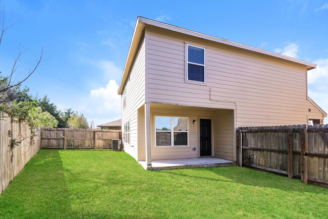 5101 Lost Oak Dr in Bryan, TX - Building Photo - Building Photo