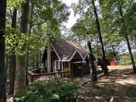 441 Patrick Ml Rd SW in Winder, GA - Building Photo