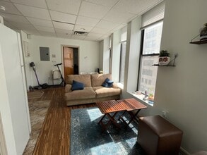 72 Kneeland St, Unit 603 in Boston, MA - Foto de edificio - Building Photo