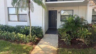 1254 S Military Trail in Deerfield Beach, FL - Building Photo