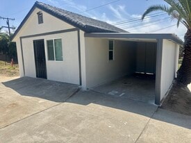 1390 Prospect Dr in Pomona, CA - Building Photo