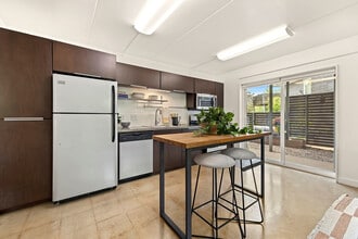 Eco Modern Flats in Fayetteville, AR - Building Photo - Building Photo