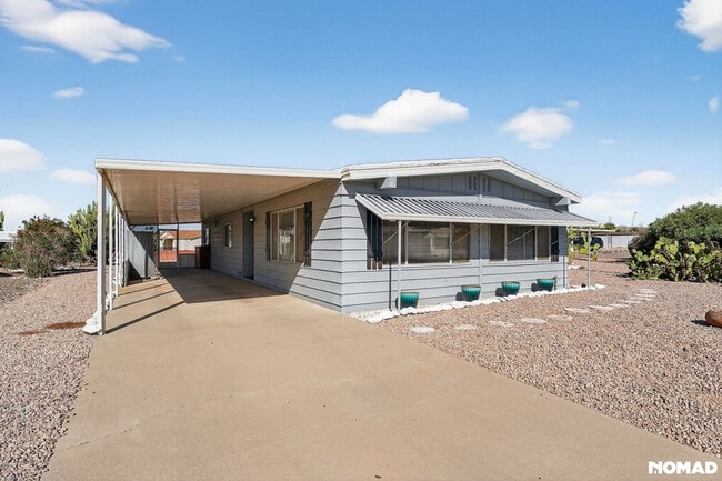 8136 E Cactus Dr in Mesa, AZ - Building Photo - Building Photo