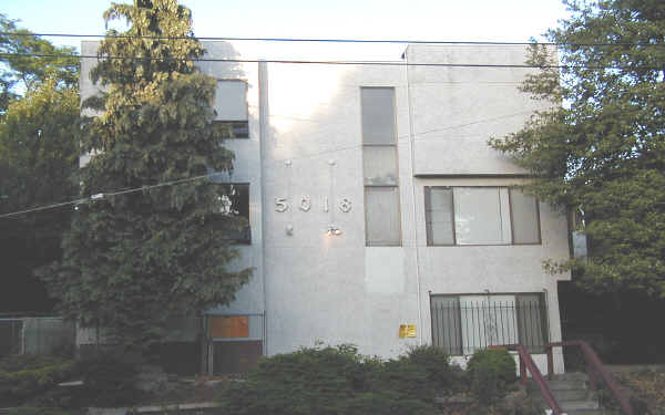 5018 11th Ave NE in Seattle, WA - Building Photo - Building Photo