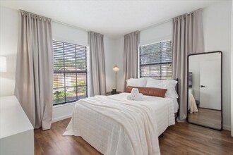 5322 Bradbury Ct in Tampa, FL - Building Photo - Building Photo