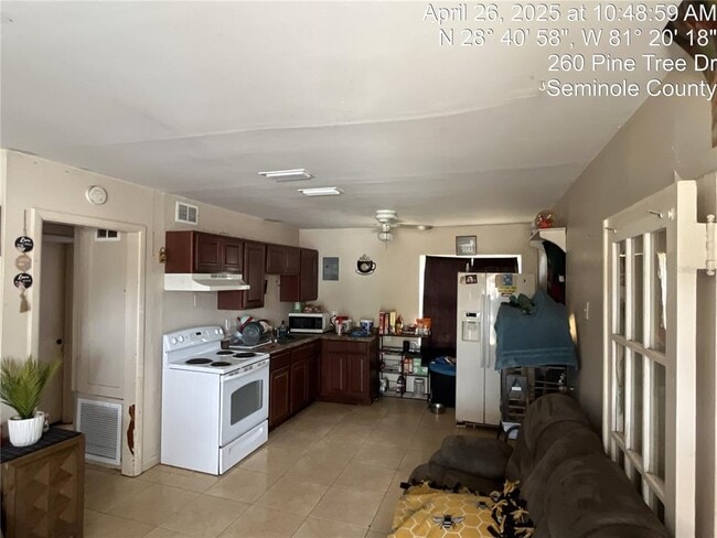 260 Pine Tree Dr in Casselberry, FL - Building Photo - Building Photo