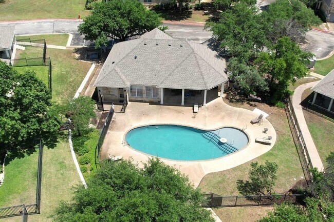 property at 1900 Scofield Ridge Pkwy