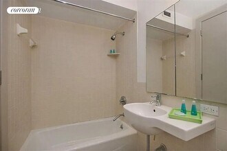 100 Atlantic Ave in Brooklyn, NY - Building Photo - Building Photo