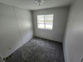 123 Jaybee Ln in Mankato, MN - Building Photo - Building Photo