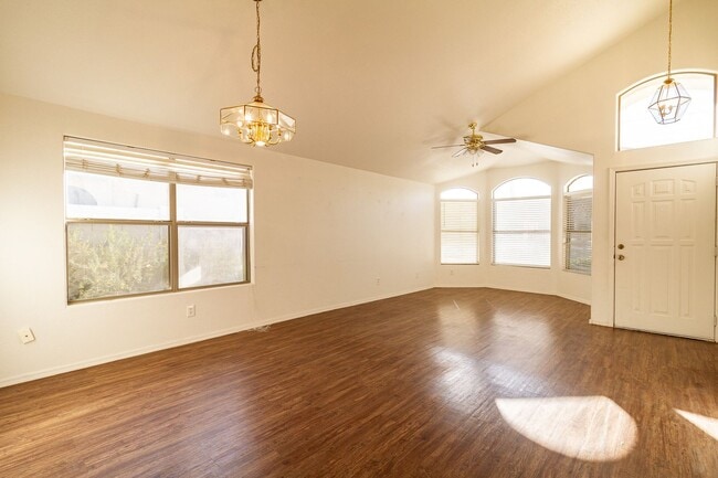 9458 E Plana Ave in Mesa, AZ - Building Photo - Building Photo