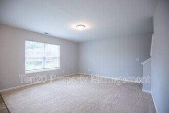 316 Irish Ln in Phenix City, AL - Building Photo - Building Photo