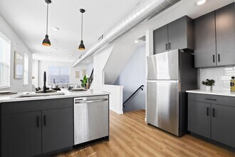 210 Emery St in Longmont, CO - Building Photo - Building Photo