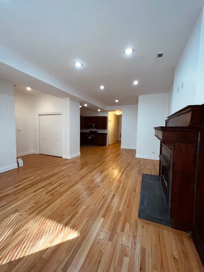 5172 S Michigan Ave, Unit UNIT 1
