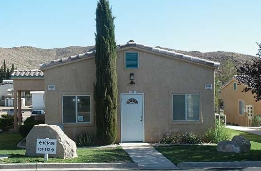 350 E Surprise St in Searchlight, NV - Building Photo