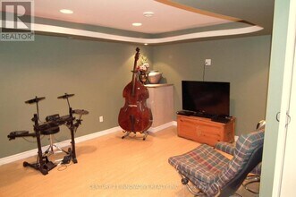 181 Ormond Dr in Oshawa, ON - Building Photo - Building Photo