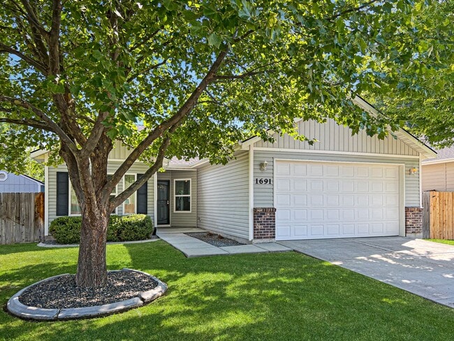 property at 1691 E Daulby St