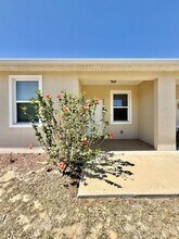 2 W Orange St in Davenport, FL - Foto de edificio - Building Photo