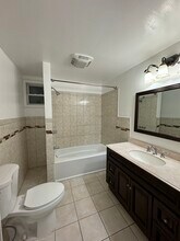 1013 Downer Ave, Unit First Floor in Utica, NY - Building Photo - Building Photo
